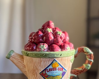 Tetera vintage Fitz Floyd Strawberry Basket Flavor Sum Fancy Fruit de 1993, fabricada en Indonesia. Cerámica para fiestas de té.