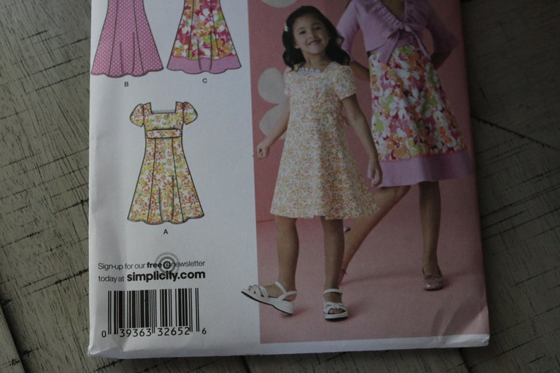 Simplicity Pattern 2683 Uncut w instructions Girl/'s Size 3-5 Dress and Jacket Pattern 3 Different dress styles Please Click on Drop Downs