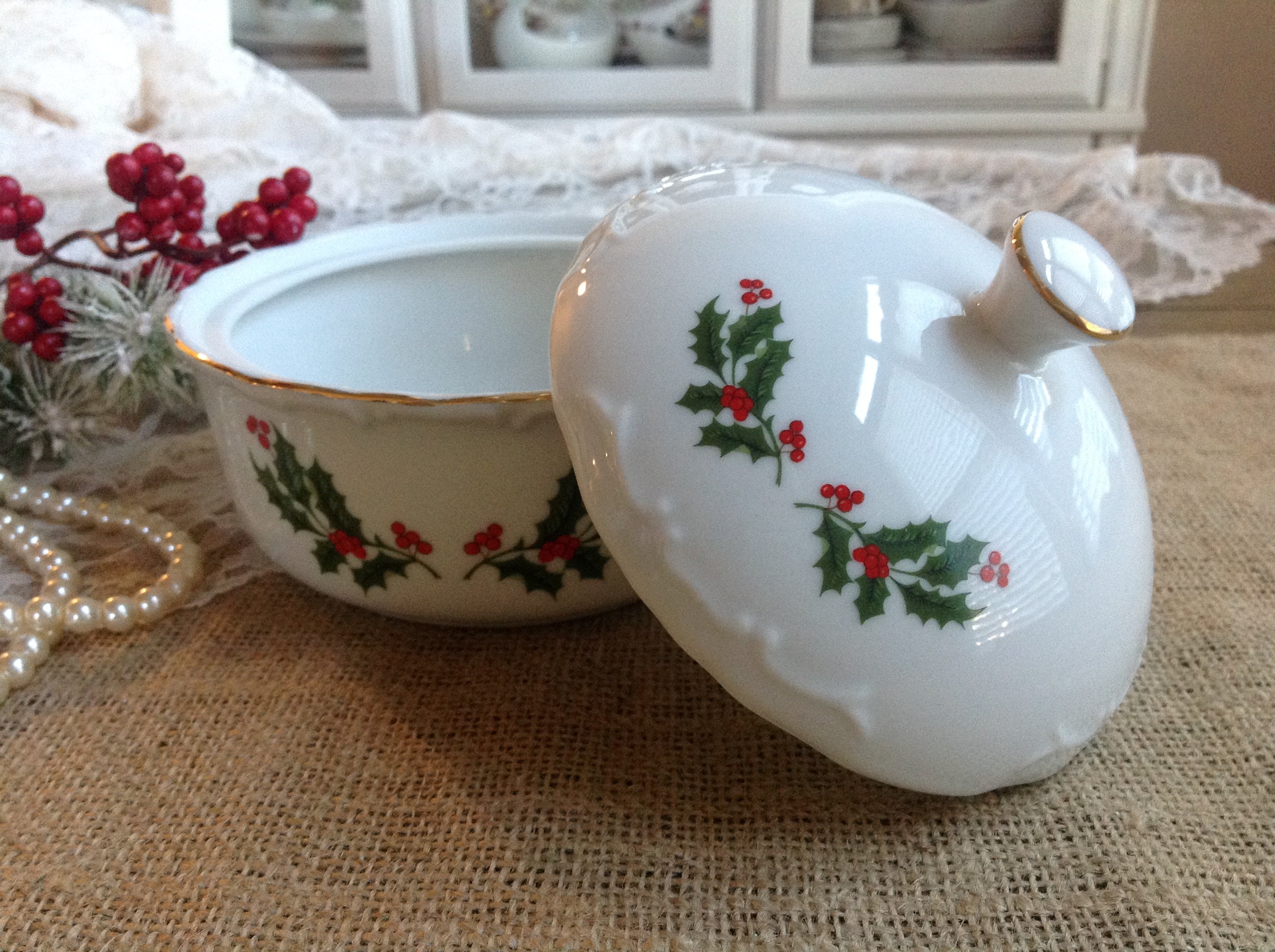 Christmas Holly Made in Japan Small Lidded Porcelain Candy Etsy
