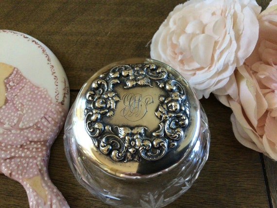 Antique Victorian Sterling Silver Powder Box Vict… - image 5
