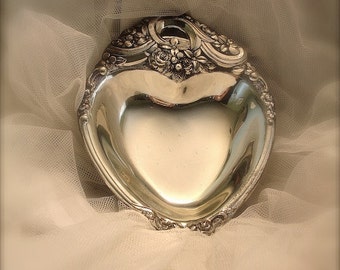 Silver heart dish, silver plate heart dish,  silver repousse heart, Wedding decor, Ringbearer basket, valentines decor