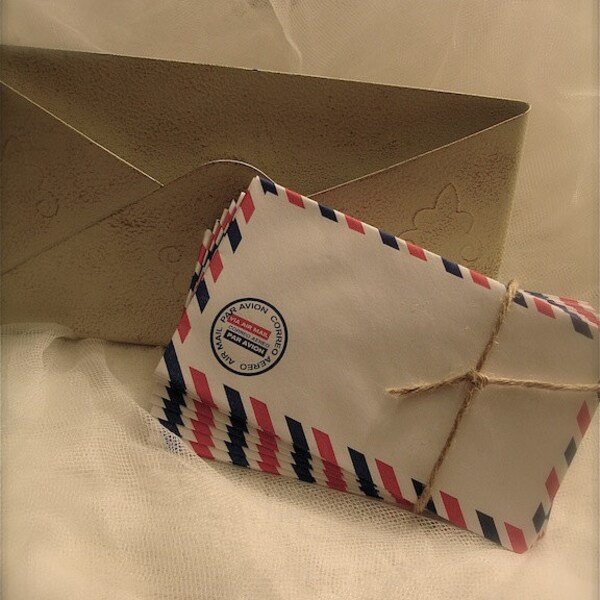 20 Vintage reproduction  air mail envelopes, vintage par avion envelopes, airmail envelopes
