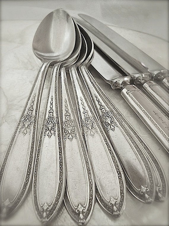 Vintage Rogers silverplate flatware Grandeur pattern 20 Etsy