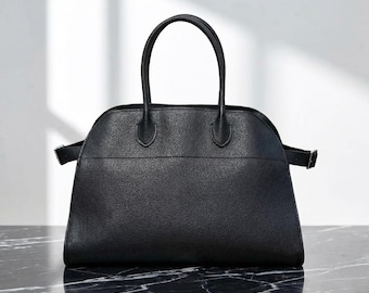 Classic Pebbled Leather Commuter Bag Elegant Durable for Work Everyday