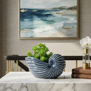 Vintage Conch Shell Planter – Ocean Blue Ceramic Coastal Decor