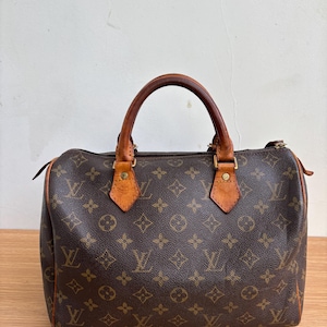 Louis vuitton paint - Etsy 日本