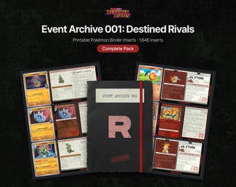 Può includere: Un raccoglitore nero con un elastico rosso e la lettera R stampata sulla copertina, etichettato Event Archive 001 e Classified. È mostrato con due pagine aperte di inserti stampabili per raccoglitori Pokémon con varie carte e testo.