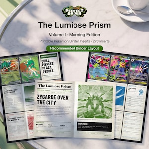 Może przedstawiać: Zestaw drukowanych wkładek do segregatorów Pokémon zatytułowany The Lumiose Prism Volume I Morning Edition. Kolekcja zawiera 278 wkładek z układami w stylu gazety z nagłówkami takimi jak Zygarde Over The City i Quill Pierces Plaza Pebble.