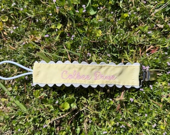 Personalized paci clips
