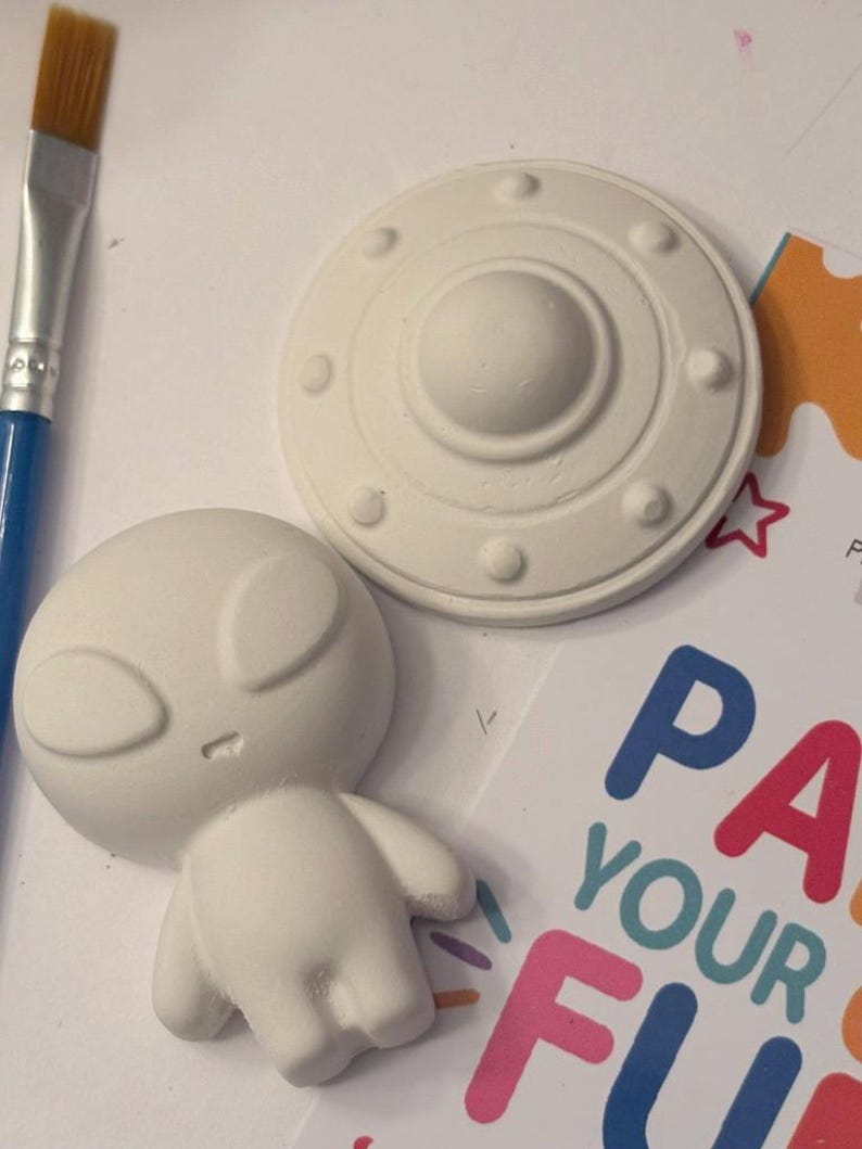 Alien and Spaceship Plaster Paint Kit | DIY Paint Kit | Kid-friendly ...