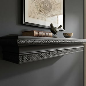 Antik stil flytande hylla gamla pengar dekor traditionell vägghylla vintage lyx display avsats bild 7