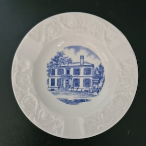 Vintage Wedgewood Harrison House Ashtray