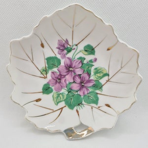 Vintage-Viceroy-Porzellan-Blumen-Veilchen-Blatt-förmige Trinket-Teller