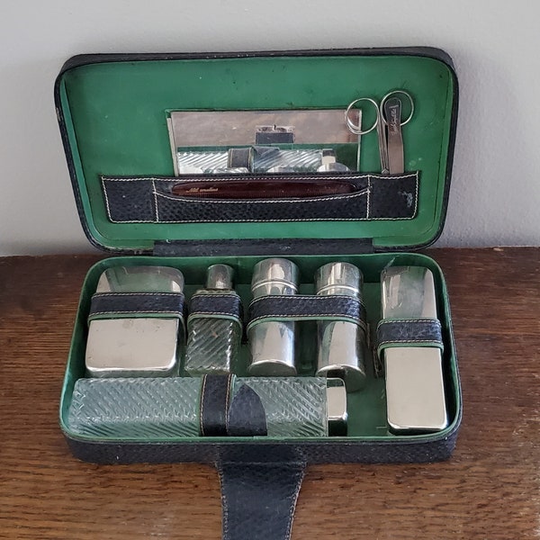 ensemble vintage Travel Grooming