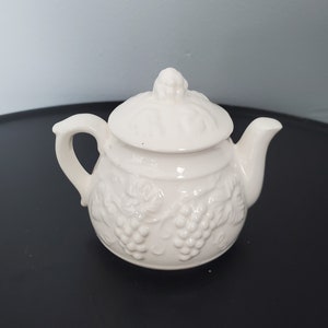 Vintage Enesco Teapot Pepper Shaker
