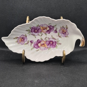 Vintage Old Nuremberg Bavaria Germany Pansy Dish