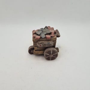 Vintage Sarahs Attic Cart of Love 1997