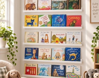 Puede incluir: Seis estantes flotantes horizontales blancos montados en la pared que muestran una colección de libros ilustrados para niños, incluidos The Very Hungry Caterpillar, Little Blue Truck, Good Night Gorilla, The Rainbow Fish, Corduroy y Dear Zoo.