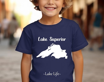 Camiseta juvenil del Lago Superior - Camiseta ultrasuave - Camiseta de la vida en el lago
