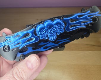 Goth Blue Flame Skull Dual Blade Knife