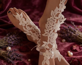 Bloemenkant blote voeten sandalen bruids enkelbandje — strand bruiloft boho voetsieraden wit zwart rood