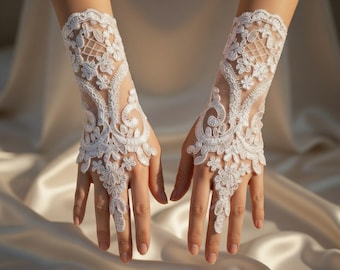 Guantes sin dedos de encaje bordado — para novias, estilo gótico, victoriano y para graduaciones. Puño de muñeca.