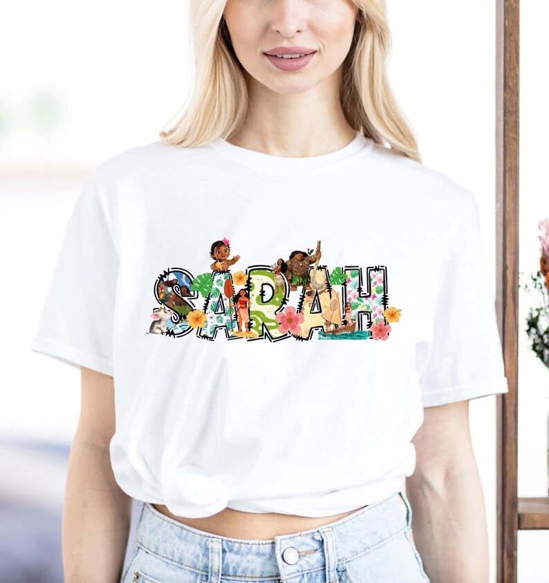 Camiseta de la Princesa Moana de Disney, Camiseta de Moana y Maui de Disney, Camiseta personalizada con el nombre de Moana, Camiseta a juego para la familia Moana, Sudadera de Hei Hei y Pua imagen 10