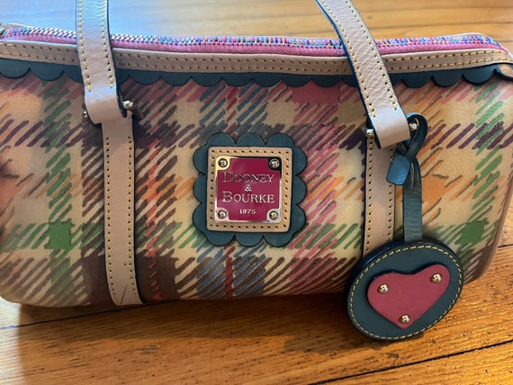 Vintage Dooney & Bourke Barrel Bag - image 3