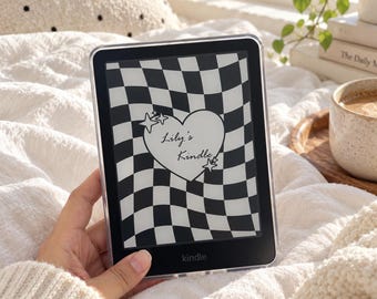 Personalized Kindle Lock Screen, Custom Name Screensaver, Checkerboard Heart Kindle Wallpaper, EPUB Digital Download, Book Lover Gift