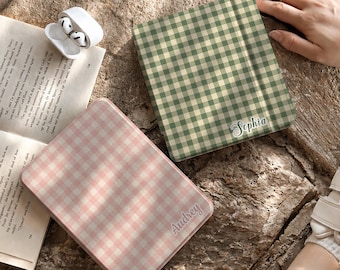 Personalized Gingham Kindle Case, Magnetic Back Cover for Kindle Paperwhite 11th 12th Gen Kindle Scribe Colorsoft, Checkered Reader Gift
