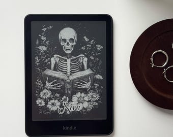 Personalized Gothic Skeleton Kindle Lock Screen, Dark Academia Floral Wallpaper, Custom Name Gift for Readers