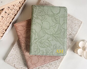 Personalized Embossed Floral Kindle Case, Sage Green Vegan Leather Cover with Gold Initials