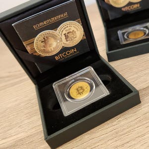 希少　24金　ビット　
★ Bitcoin gold coin 24k - Etsy 日本