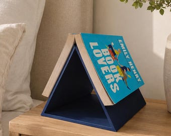 Supporto per libri con scomparto per telefono, porta libri stampato in 3D, organizer per libri da comodino, leggio, decorazione moderna per la scrivania.