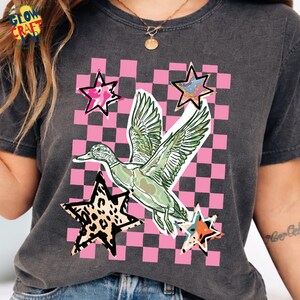 Girly trendy duck graphic with watercolor style and pink checkerboard pattern for summer apparel