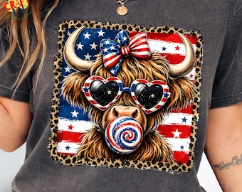Höglandsko 4 juli PNG patriotisk ko med rosett, amerikansk flagga söt cowgirldesign, trendig USA sublimering digital nedladdning