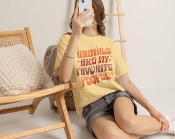 Animals Are My Favorite People T-Shirt | Retro Text Tee