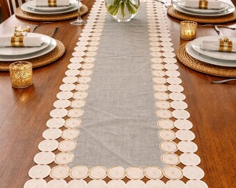 Caminho de mesa Boho Lace 16x36 – Caminho de mesa em linho estilo fazenda – Caminho de mesa rústico com borda de crochê – Decoração de mesa neutra para mesa de jantar