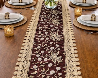 Caminho de mesa floral bordô 40x90 cm – Caminho de mesa elegante com acabamento em renda – Caminho de mesa bordado vintage – Decoração para mesa de jantar estilo fazenda