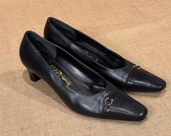 Salvatore Ferragamo Kitten Heels Damen 8.5 Schwarz Leder Square Toe Gold Gancini