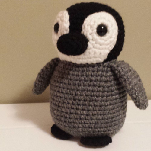 Penquin - Crochet Amigurumi Stuffed Animal Plush- Black / White