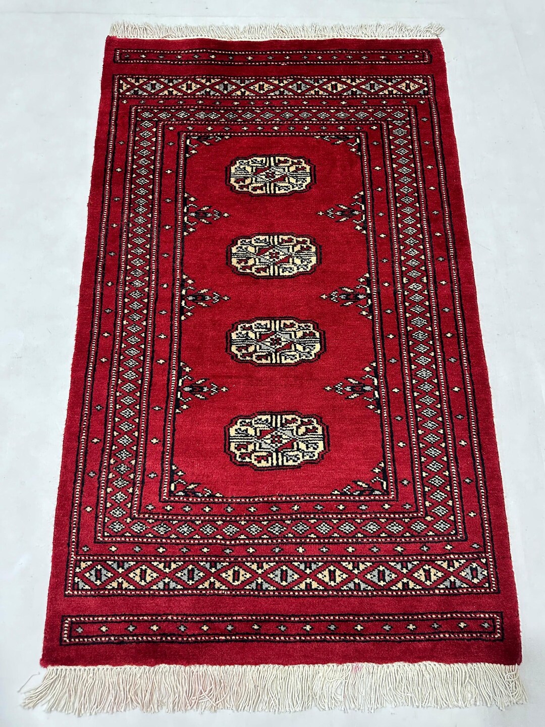 2.5x4 Handmade Mori Bukhara - Area Rug - Afghan Rugs - Small Red ...