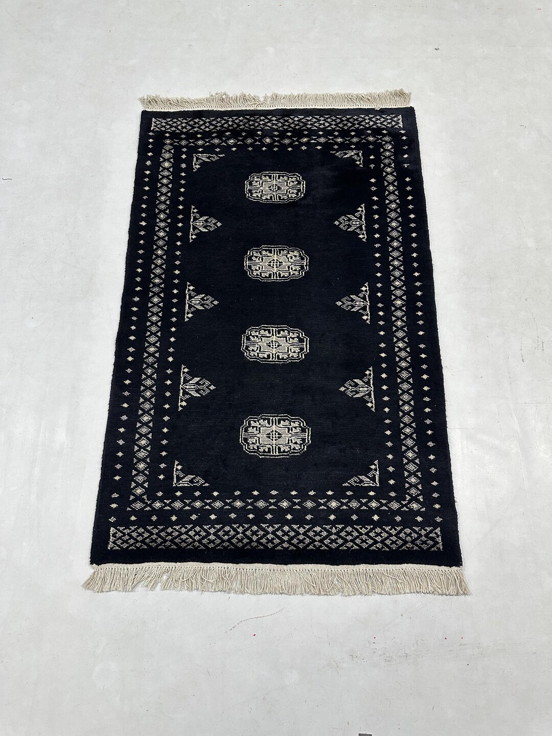 2.5x4 Handmade Mori Bukhara - Area Rug - Afghan Rug - Etsy Canada