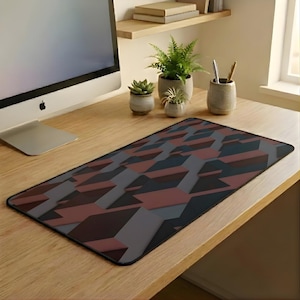 Fault Line Desk Mat – Angular Geometric Warm Tone Abstract Mousepad
