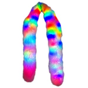LED Fur Scarf, Faux Fur Glow Worm, EDM Festival Rave Burning Man Boa, Light Up Festival Outfit – BlissFur™