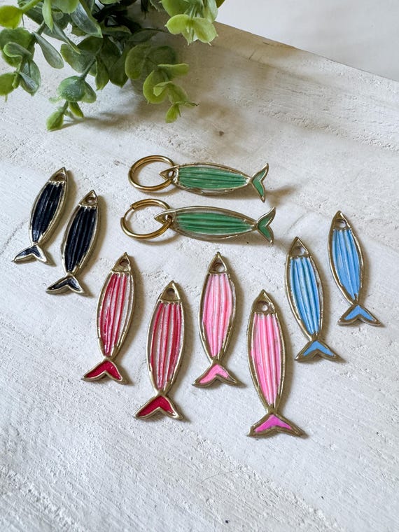 Hand-Painted Interchangeable Fish Charms – Polymer Clay Earrings on Gold Hoops