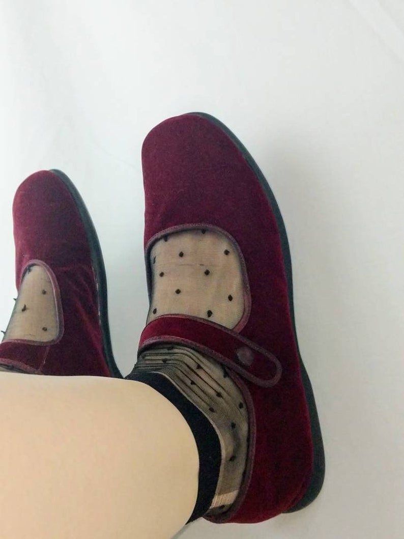 Burgundy Velvet Mary Jane Flats 1990s Vintage Esprit Ballet Flats Grunge Shoes 90s Fashion Size 10