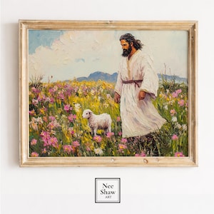 Puede incluir: Pintura enmarcada que representa una figura con una túnica blanca y una faja marrón, caminando por un campo de flores coloridas. Un cordero blanco está cerca. La obra de arte tiene un marco dorado y un estilo suave y pictórico.