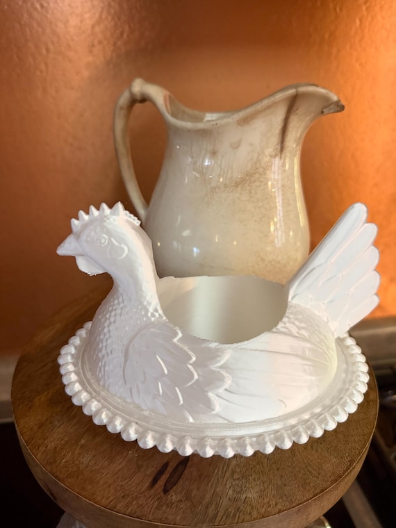 3D Printed Hen Soap Dispenser: Farmhouse Kitchen, Bathroom Sink Accessory