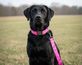 Collar para perro personalizado, grabado con nombre, regalo para mamá perruna. Collar para perro duradero, hecho a mano. Regalo para mamá con cachorro nuevo.